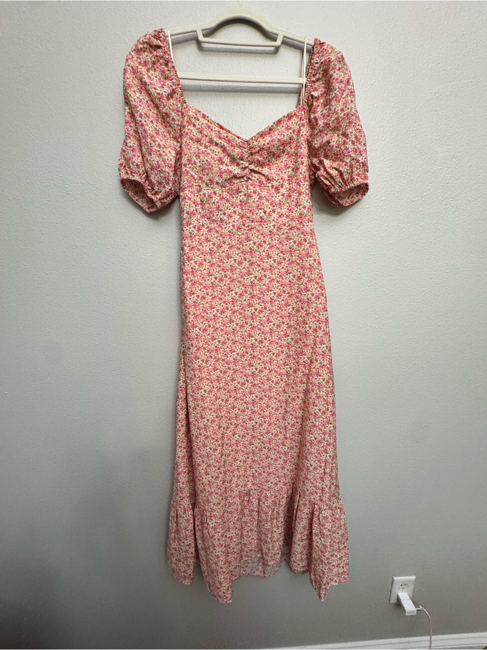 Women's Pink Floral Puff Sleeve Midi Dress